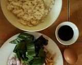 Foto langkah ke 1 dari resep Nasi goreng seafood ayam bakso.
