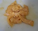 A picture of step 4 of Orange and Honey Chicken 🍊.