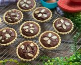 A picture of step 6 of Pie Brownies.