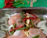 Foto del paso 4 de la receta: Pollito al horno fácil sabroso..rápido