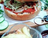 A picture of step 2 of Red sauce chicken sandwich 🥪 😋.