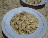Foto langkah ke 7 dari resep Nasi Goreng Sederhana.