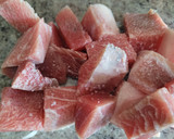 Foto del paso 4 de la receta: Atún rojo de Balfago con salsa de cebolla confitada y vino dulce Una Maravilla
