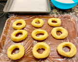 Foto del paso 6 de la receta: Rosquillas con preparado de flan “sin gluten”