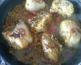 Foto del paso 4 de la receta: Arroz con pollo y guisantes