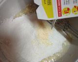 A picture of step 2 of Custard coconut cake.