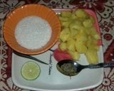 A picture of step 1 of Pineapple Jam.