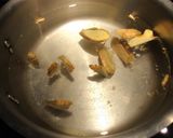 A picture of step 2 of Spinach and Pork Liver Soup.
