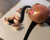 Une image de l'étape 3 de Carottes à l'orange, miel, épices et oignon de roscoff.