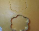 A picture of step 1 of Sprinkler Cookie.