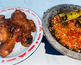 Foto langkah ke 6 dari resep Ayam Goreng Bumbu Santan.