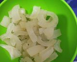 Foto langkah ke 1 dari resep Tumis labu siam kikil.