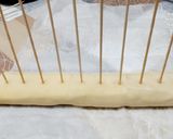 Foto del paso 1 de la receta: Piruletas de hojaldre de jamón y queso