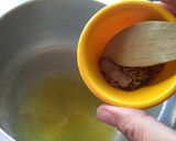 A picture of step 1 of Matar makhana curry.
