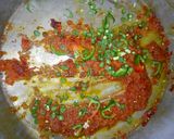 A picture of step 3 of Moringa jallof rice.