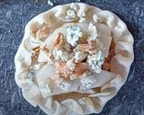 Foto del paso 2 de la receta: Mini tartines de pera y queso azul