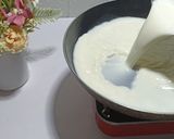 Foto langkah ke 5 dari resep Strawberry Cheesecake.