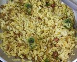 A picture of step 6 of Mix vegetable broccoli poha.