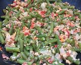 Foto del paso 6 de la receta: Ejotes acompañados con verduras y huevos