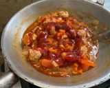 รูปขั้นตอนการทำที่ 3 ของ สปาเก็ตตี้หมูก้อนซอสมะเขือเทศ