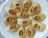 A picture of step 2 of Dahi Poori.