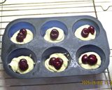 Meggyes/cseresznyés muffin recept fázis 1 fotója
