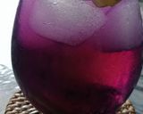 Foto langkah ke 3 dari resep Iced Butterfly Pea Flower Tea.