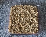 Foto del paso 4 de la receta: Crumble de frutos rojos sin azúcar ni harina!