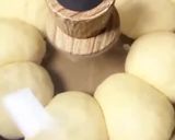 Foto langkah ke 4 dari resep Roti Coklat Lumer (no mixer & oven).