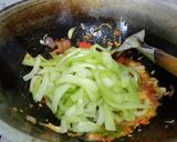 Foto langkah ke 3 dari resep Sambal Goreng Labu Siam & Krecek.