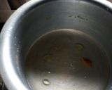 उकडीचे मोदक (ukadiche modak recipe in marathi) रेसिपी स्टेप 3 फोटो 