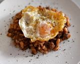 Foto del paso 6 de la receta: Fessolets con ternera en salsa de vermouth y huevo frito