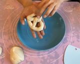 รูปขั้นตอนการทำที่ 10 ของ Pretzel 🥨