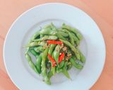 A picture of step 4 of Edamame garlic chili by izakaya 4m1.