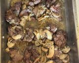 Hagymás, gombás csirkemáj recept fázis 4 fotója