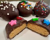 A picture of step 11 of Chocolate-Covered Peanut Butter Easter Eggs 🐣.