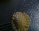 Foto del paso 7 de la receta: Sorrentinos de jamón y muzzarella con salsa de pollo