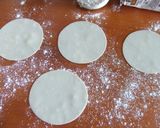 Foto del paso 2 de la receta Masa económica para empanadas de horno de Doña Petrona
