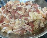 Foto langkah ke 1 dari resep Harwin's fav: Babi Asem Manis ala Made with Lau.