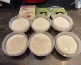 Foto del paso 17 de la receta: Postre frío e individual de chocolate con mermelada casera y chantilly