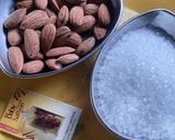 કેસર બદામ દૂધ (Kesar Badam Dudh  Recipe In Gujarati) રેસીપી સ્ટેપ1ફોટો