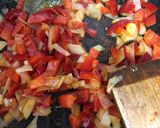 Foto del paso 3 de la receta: Calamares 🦑 en salsa