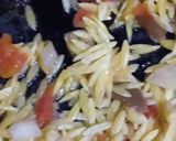 Foto del paso 2 de la receta: Orzo vegano con piña y umeboshi
