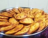 "भोपळ्याच्या पुऱ्या" (Bhoplyachya Purya Recipe In Marathi) रेसिपी स्टेप 5 फोटो