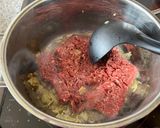 Foto langkah ke 3 dari resep Chili Con Carne (sup tomat dengan isian daging giling dan cabai).