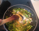 Foto del paso 5 de la receta: Revuelto de espárragos
