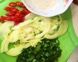 Foto langkah ke 3 dari resep Sosis asam manis.
