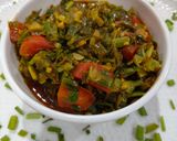 हरा प्याज़ और टमाटर की सब्ज़ी रेसिपी चरण 7 फोटो