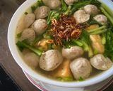 Foto langkah ke 6 dari resep Easy Cooking: Simple Indonesian Meatball Soup (Bakso Kuah).