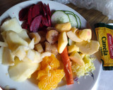 Foto del paso 3 de la receta: Salpicón de Pollo con PERA y Verduras
